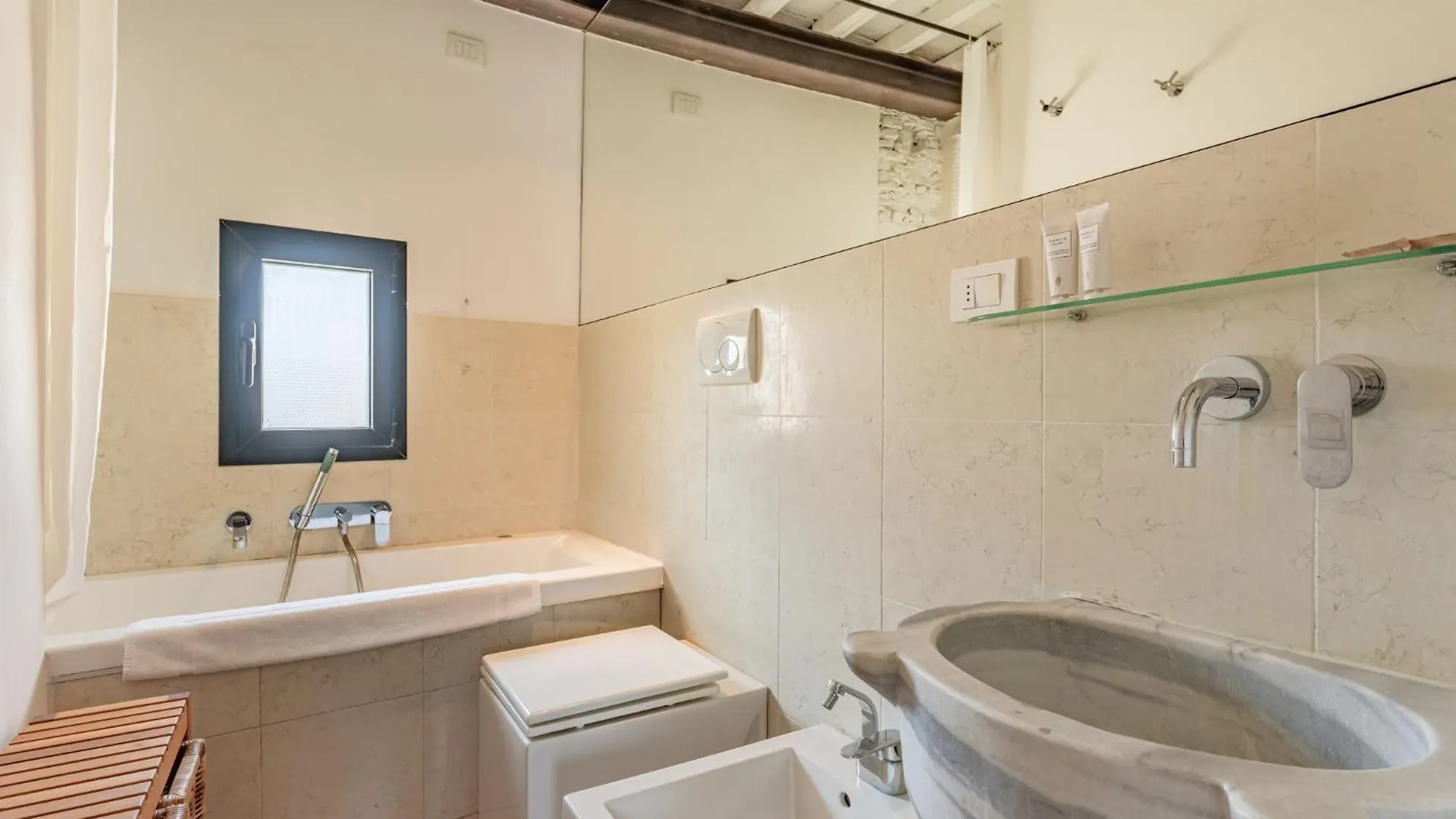 Appartamento Loft Santa Chiara - Affitti Brevi Italia Lucca